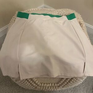Kyodan White and Green Skirt